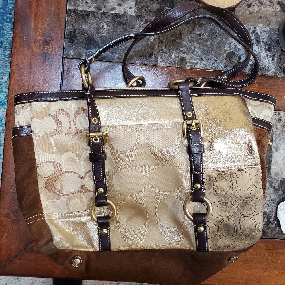 Coach shoulder bag